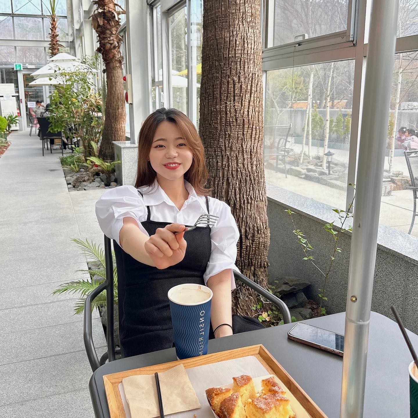 점심 먹고 카페가면 저녁 뭐 먹을지 찾아보깅 ~