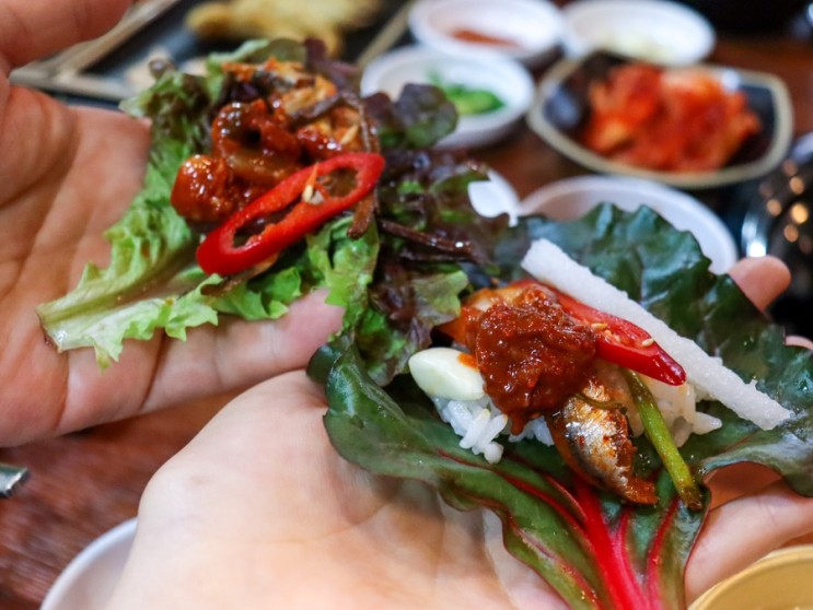 서울 도봉구 쌈밥 맛집 : 어리굴젓과 함께하는 삼돌멸치쌈밥 feat. 도봉구한우