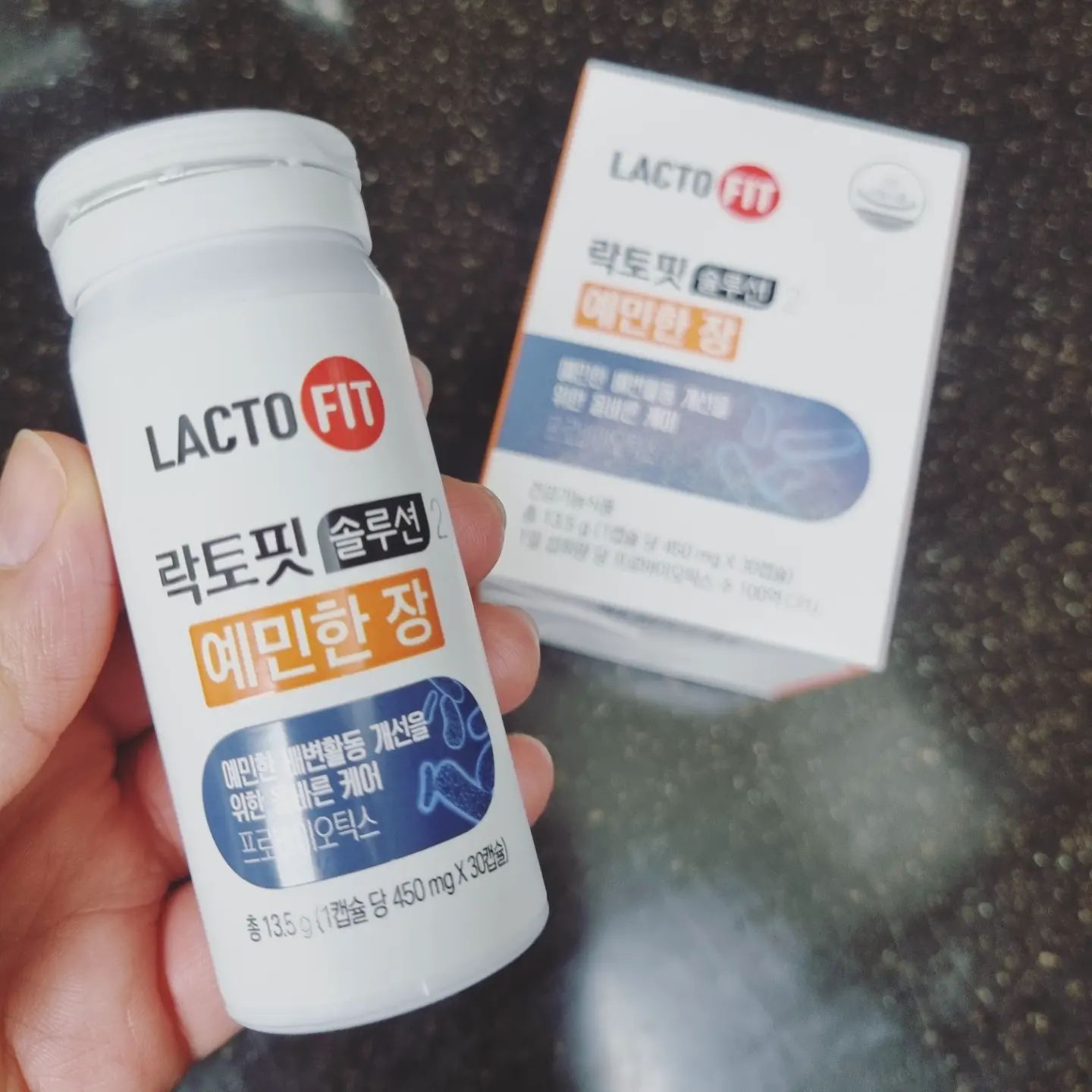 유산균을 엄청 잘 챙겨 먹는데도
저의 예민한 장은 시도때도없이 눈치없이 신호가 옵니다🫨😔 

신경 좀 썼다하면 요이땅도 없이 바로 시작버튼이라 화장실 찾기 바쁜데~~😮‍💨😮‍💨

락토핏 예민한 장은 딱 저를 위한~^^♡ 
열흘 챙겨 먹었더니~~~부글부글 시끄럽던 제 배속이 조용해졌어요~♡.♡

외출할때면 늘 긴장바짝모드였는데 이제는 맘편히 외출합니다 😁😊☺️😍😉

#장예민씨를찾습니다 #예민한장 #락토핏솔루션 #락토핏예민 #예민유산균