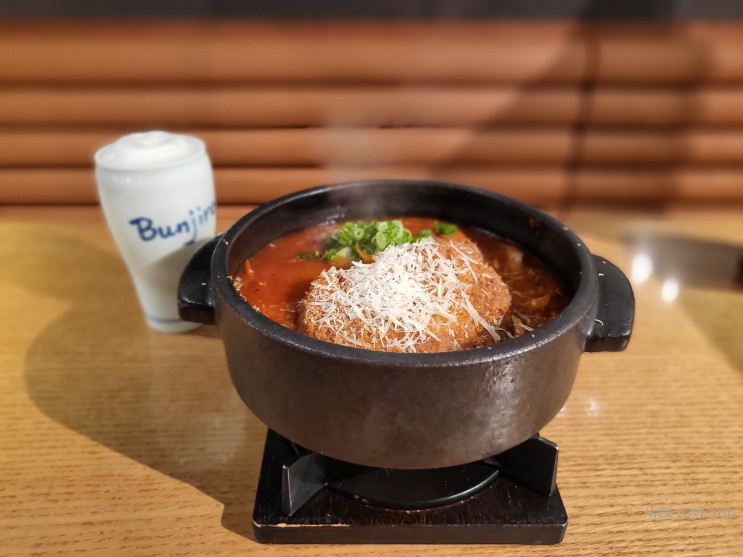 분지로 사운드한남점 : 한남동 일식 / 한남동 맛집 / 카츠나베 / 한남동 데이트