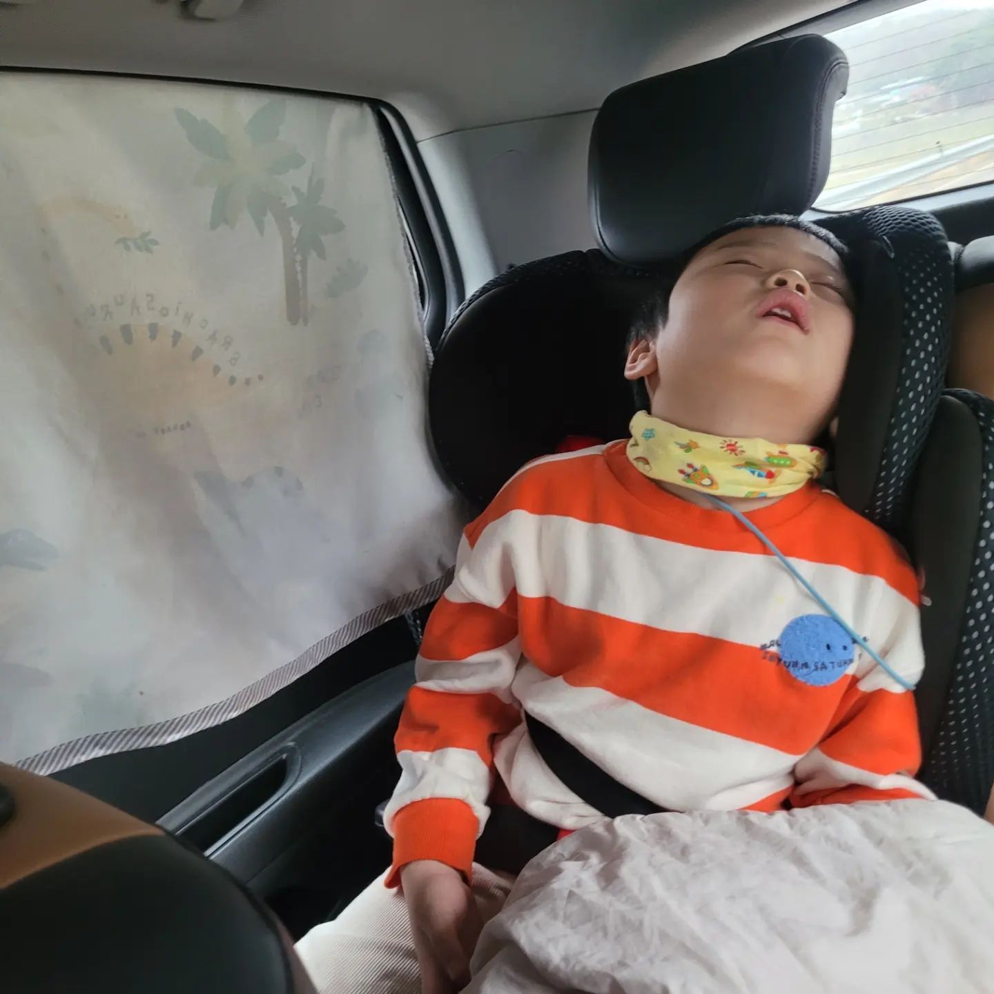 오랜만에 가족 모임 
울진 해양박물관 투어하고 죽변항에서 게사고 숙소와서 파티..
재인이 데리고 다니시느라 고생하신 오마니에게 박수를......

#가족여행 #울진 #국립해양박물관 #죽변항 #홍게 #통고산자연휴양림