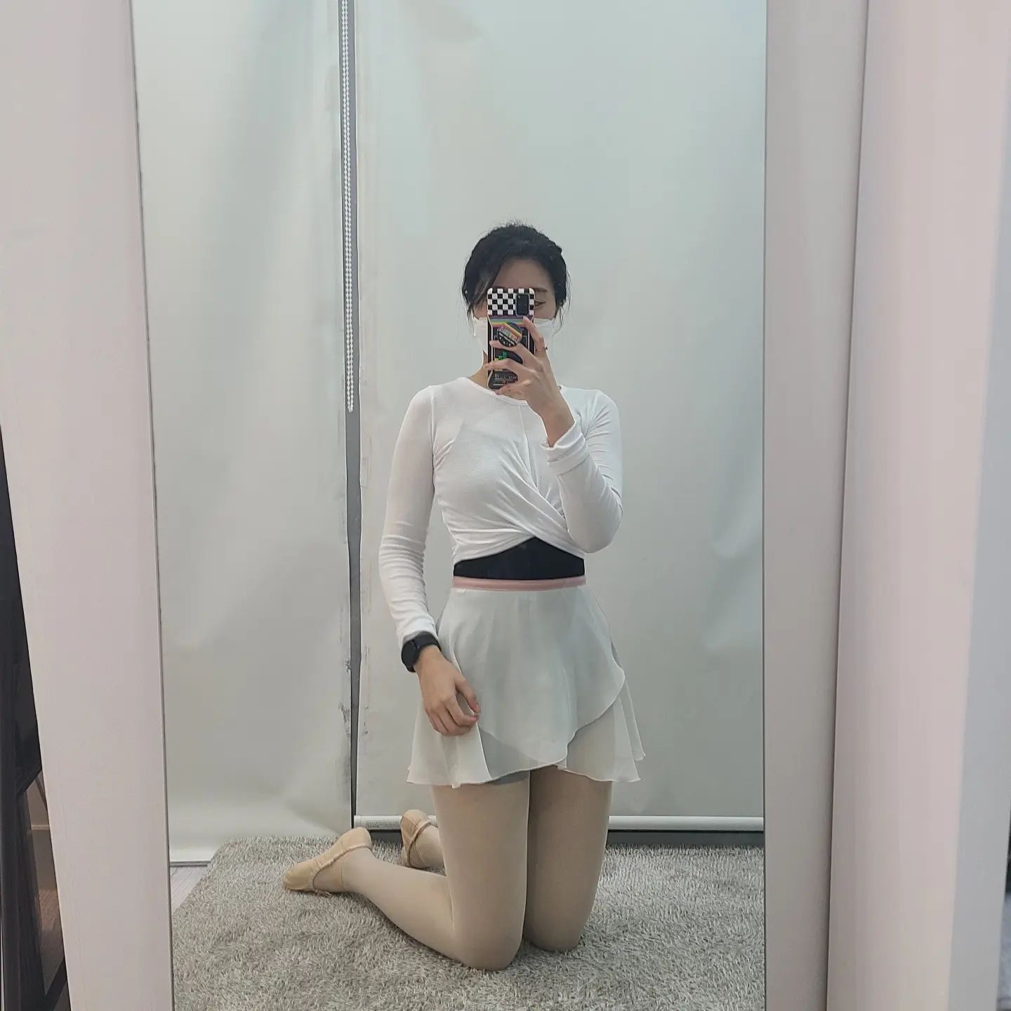 반에서 발레 제일 못하고 제일 뻣뻣하지만...장비빨은 최고가는 사람(은 바로나) 🩰