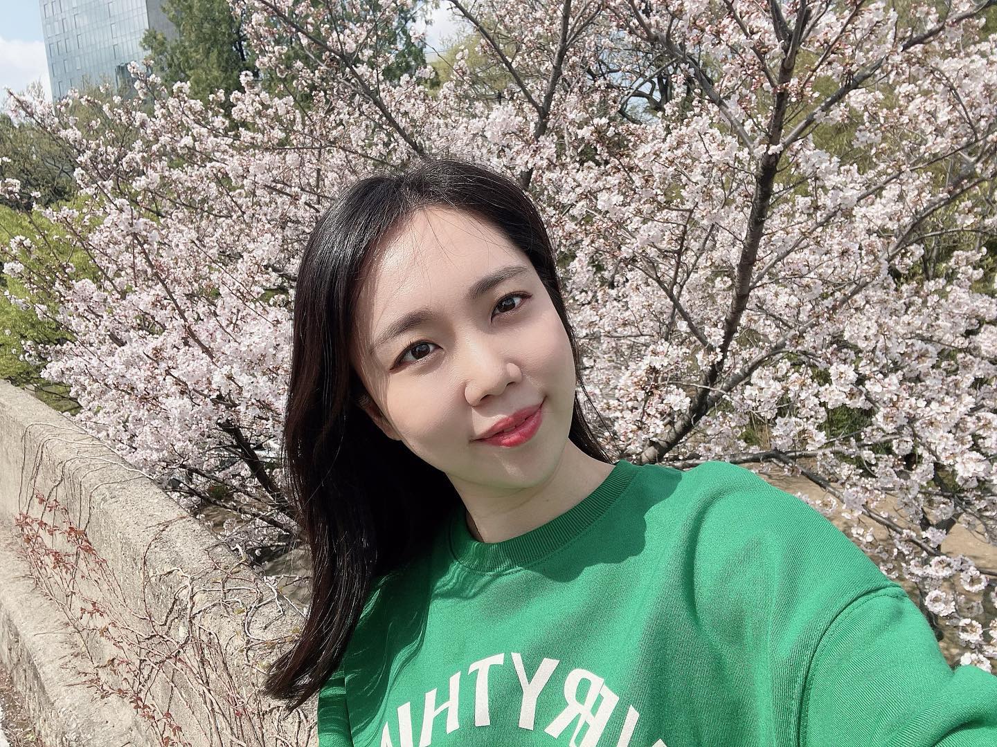 함께하는 세번째 봄🌸
#청라언덕벚꽃 #럽