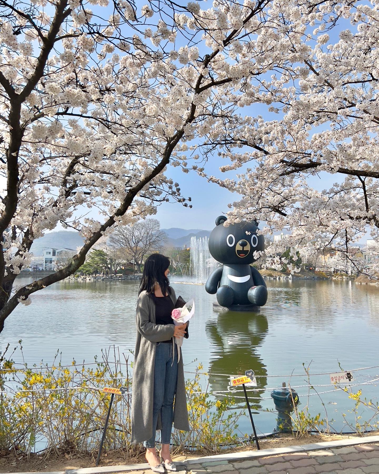 이쁘긴 하더라🌸