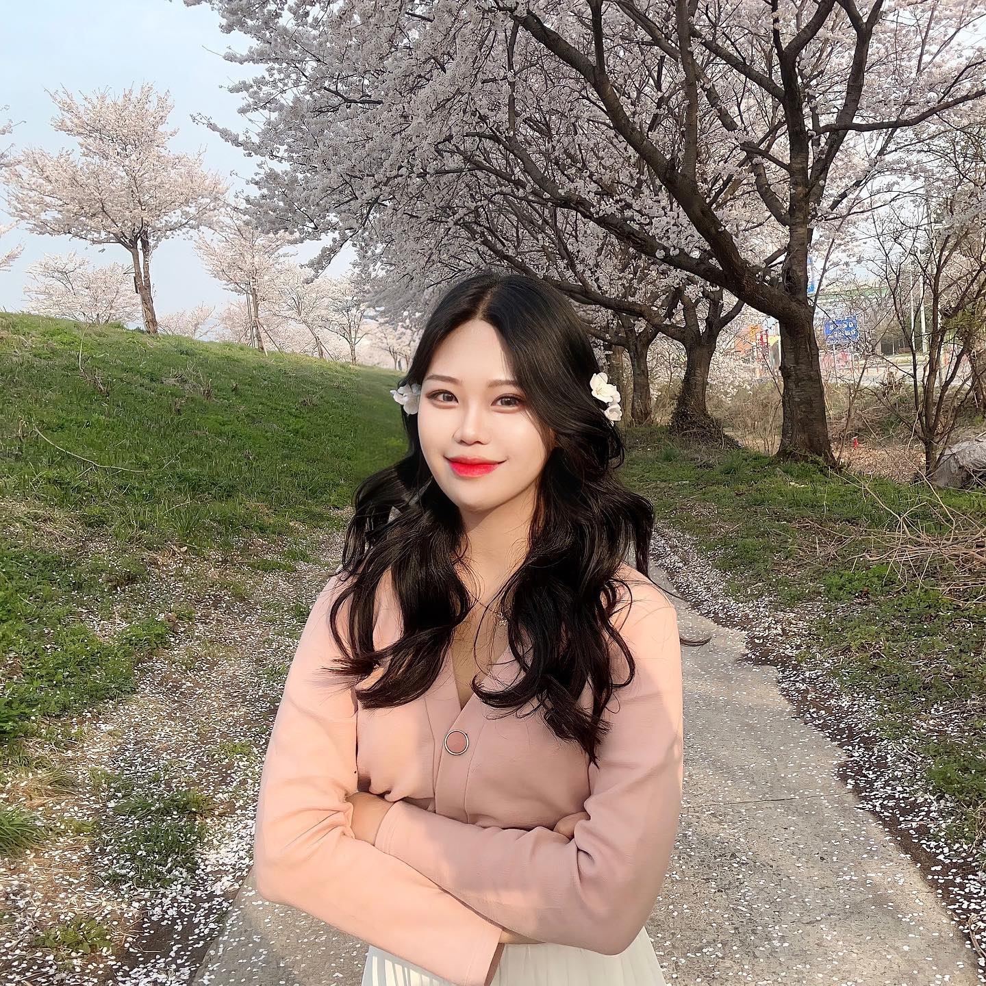 벚꽃이랑 의도치않게 맞춰입기🌷