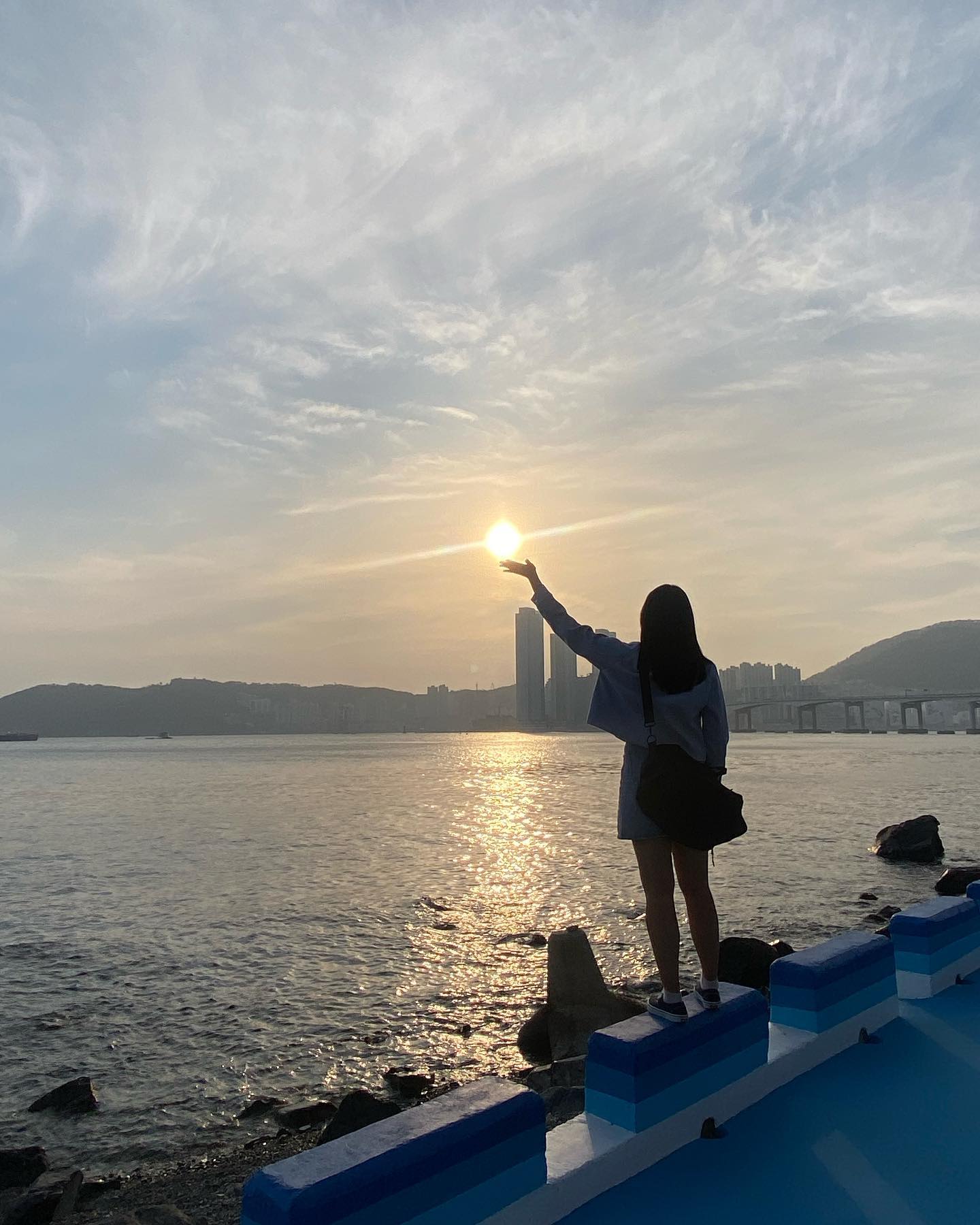 부산여행 🌊 🌅🐈

-

#부산여행 
#흰여울문화마을 #야옹이 #🐈
#광안리해수욕장 #광안리드론쇼💫