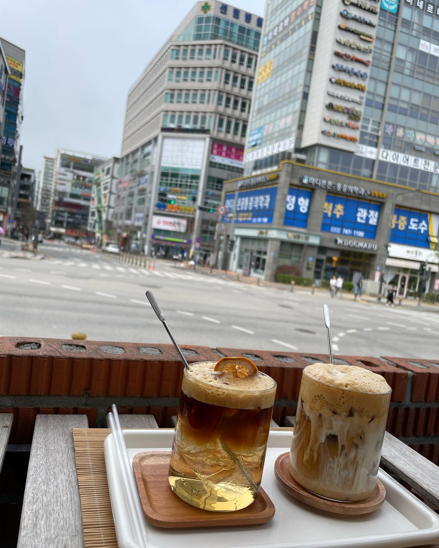 코너집.

맥콜커피