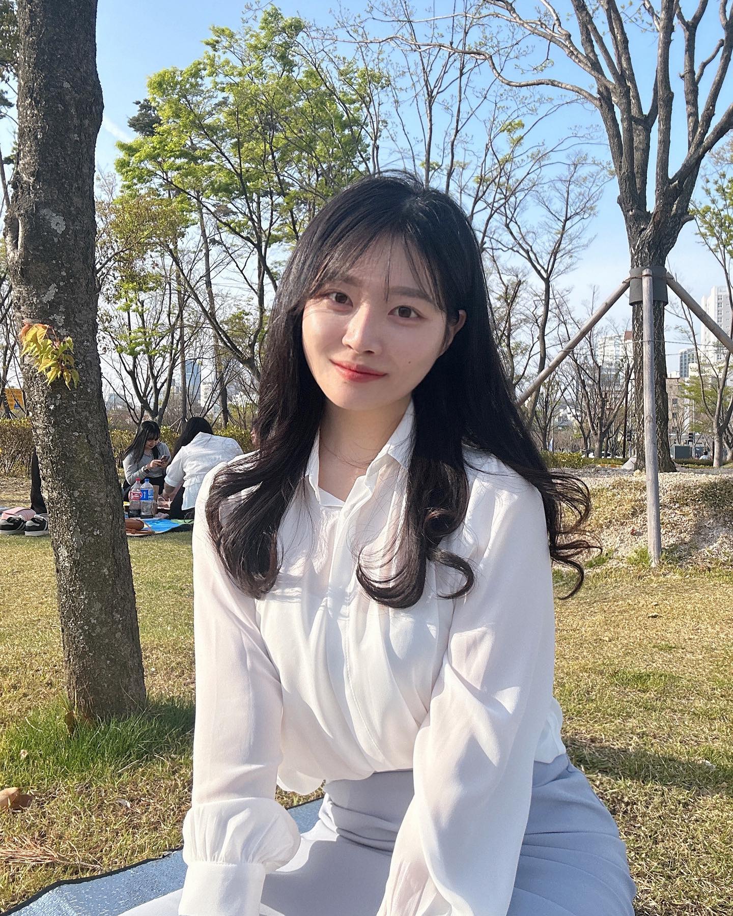 사고뭉치 그 자체면서 제법 차분한척 중 ,,