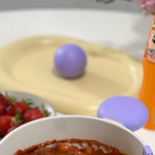 𝙷𝚊𝚗 𝚊,𝚛𝚎𝚞𝚖 on Instagram: "#광고

30년 이상 명맥을 유지하면서도 오래도록 고객의
꾸준한 사랑을 받아온 점포 중 중소벤처기업부에서
그 우수성과 성장 가능성을 높게 평가 받아 공식
인증받은 점포인 백년가게 제품인 곱순떡!!
돼지곱창+순대+떡볶이가 들어간 신개념 떡볶이인데요 
매콤하고 달달하고 자꾸자꾸만 먹고싶은맛!!
내가 좋아하는거 다 들어있고 ~ 맵고 맛있고
스트레스 날리는 주말이었답니다 
매운거 좋아하시는분 꼭 드셔보세요❤️

#광고#떡복이#곱순떡#순대#곱창#캠핑요리#밀키트#정읍맛집#혼밥#안주#백년가게#떡볶이밀키트"