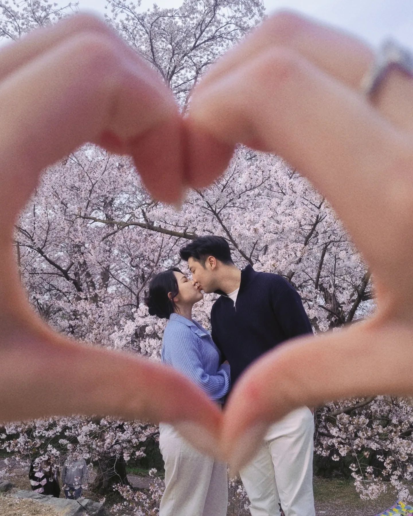 오빠와의 두번째 봄은🌸

📌 사천 선진리성

경남 사천시 용현면 선진리 770

푸드트럭도 있고
각설이도 하고 있어
가족끼리도 가기 좋은곳

🌊바로 앞 바다도 있기에

⛱️힐링의 힐링🫶

함깨하여 즐거웠던 하루 오빠야 사랑해❤️

+🅿️주차장 0