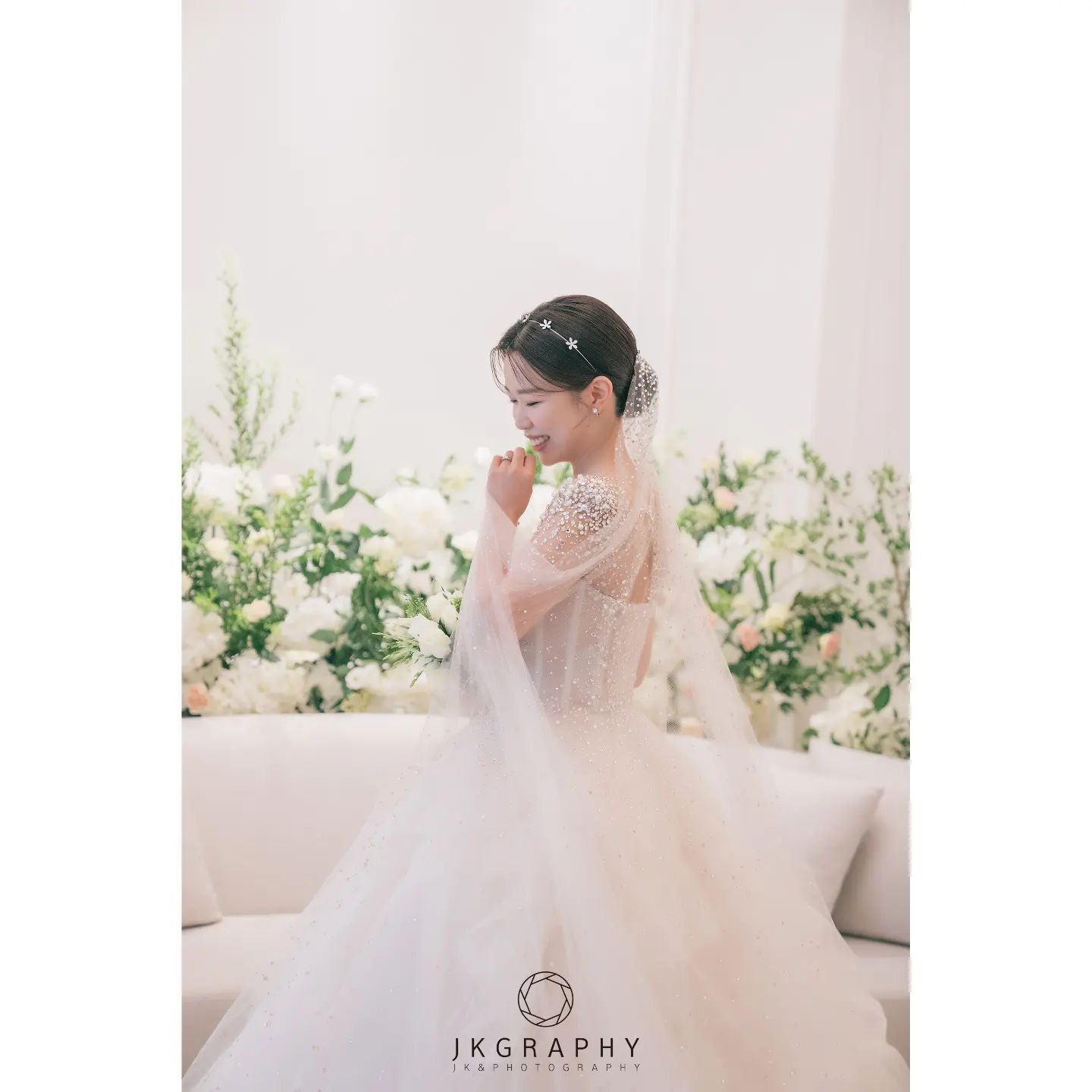 -
wedding hall #더컨벤션반포
-
-
-
-
#오늘의신부님 
#본식스냅 #더컨벤션반포스냅
#더컨벤션반포본식스냅 
#더컨벤션반포점 #서브스냅
#서브스냅추천 
#서브스냅작가 #본식서브스냅 #웨딩사진#본식스냅추천  #제이케이그래피 #웨딩사진 #weddingphotography 
#jkgraphy