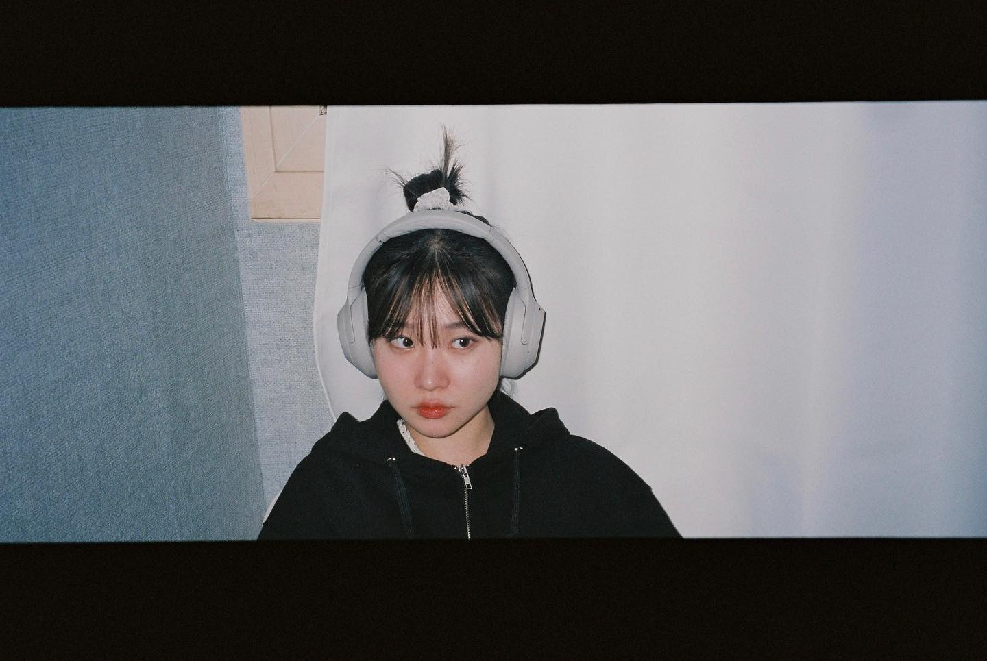 노래 듣는 척😎
.
.
.#코닥 #필름사진