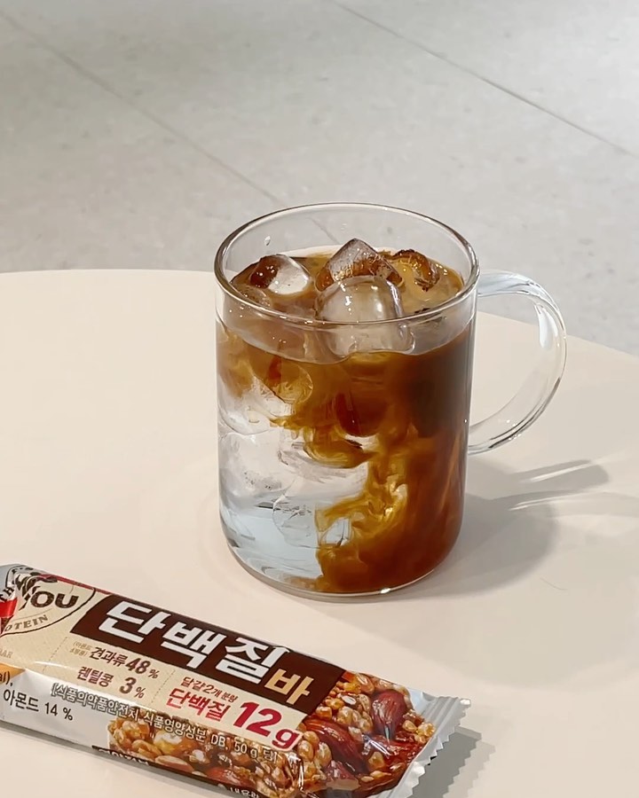 오늘의 커피, 디카페인 아아🤍
