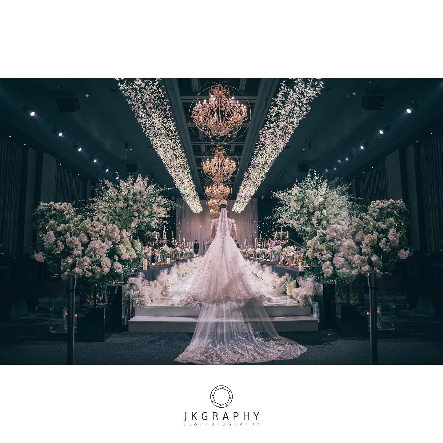 -
딋태 샷은
미리 말씀해주시면
요렇게 담아드립니다!
-
wedding hall noblesse_7000
-
-

#오늘의신부님 
-
#수원노블레스웨딩홀 
#수원노블레스웨딩컨벤션 
#수원노블레스본식스냅 
#수원노블레스 
#노블레스웨딩 
#본식스냅 #웨딩스냅 
#서브스냅 #본식서브스냅
#웨딩사진#본식스냅추천 #본식사진 
#제이케이그래피#weddingphotography 
#jkgraphy