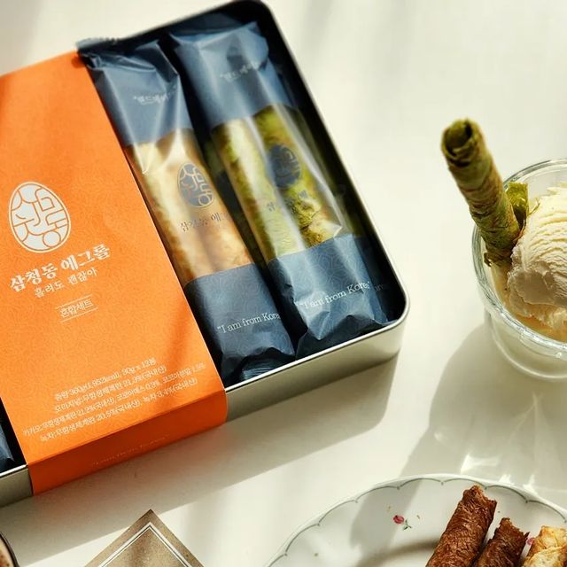 안상희-효블리맘😘 on Instagram: "#광고 @scd_eggroll.official 아이들 등교 시키고 혼자만의 자유시간😊 이럴때는 나만의 홈카페 즐기기 선물용으로 좋고 고급스러운 디저트로 유명한 삼청동 에그
