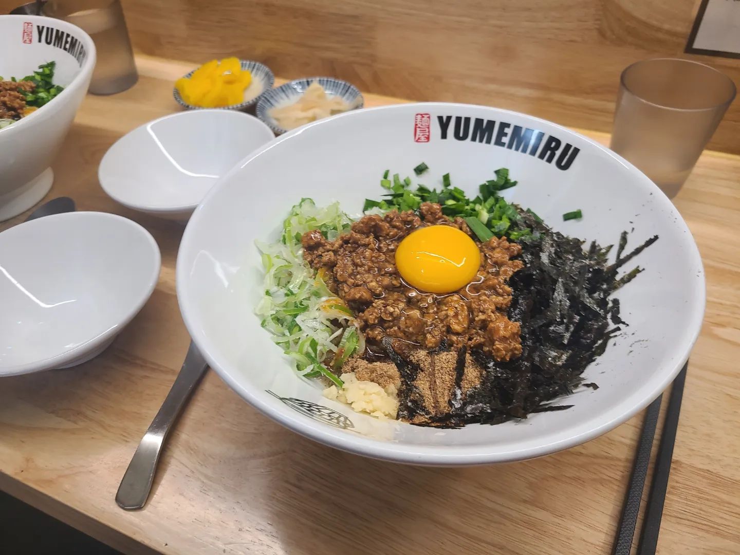 #멘야유메미루 #역삼역 #역삼역근처 #이색음식 #메뉴4개 #면 #밥 #순한맛 #매운맛 #달달 #짭조름 #강남 #일본식라면 #마제소바 #소바 #맛집 #대기표 #역삼역맛집