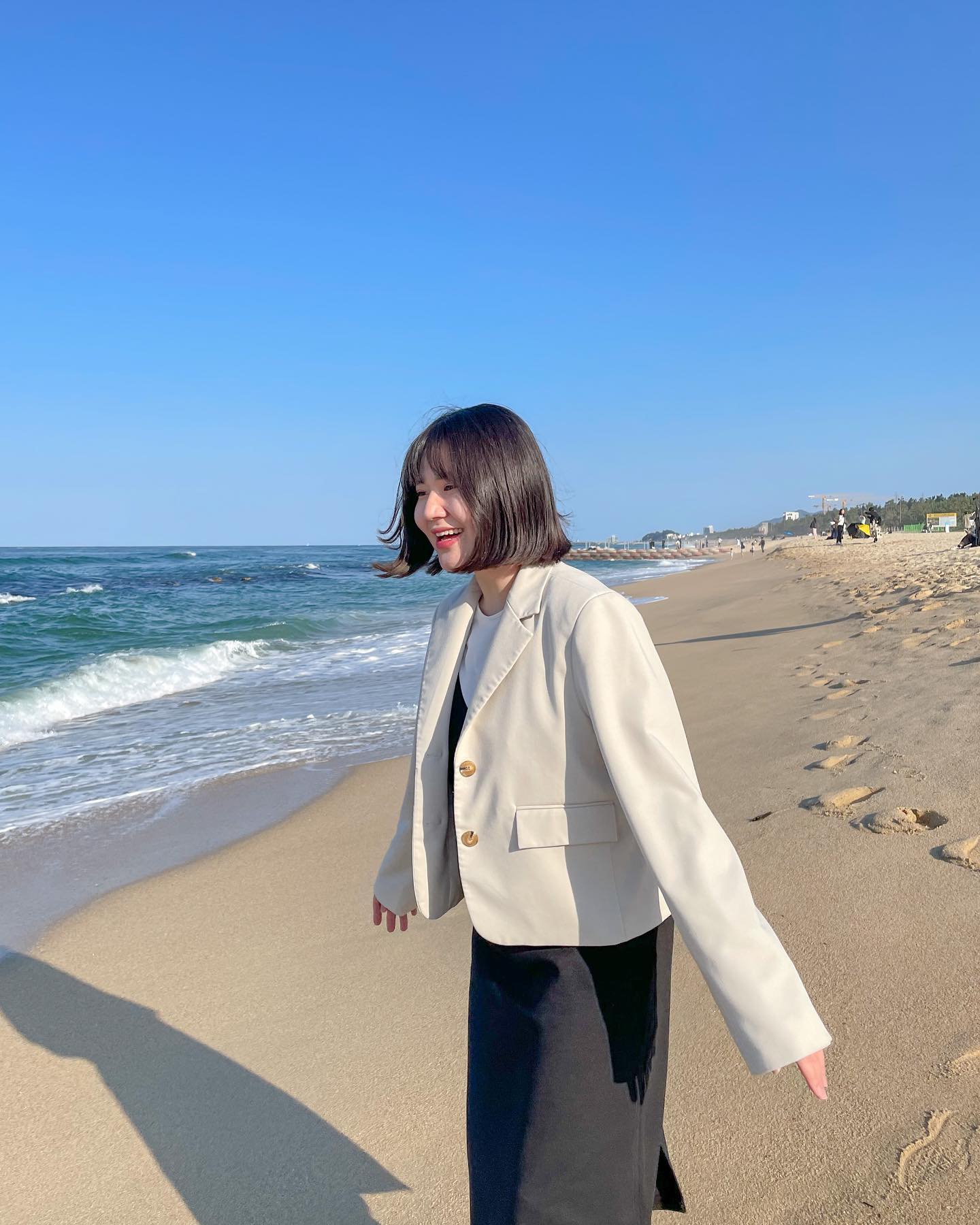 연휴요? 있었는데요 없었습니다.
⠀
#5월시작 #웃어