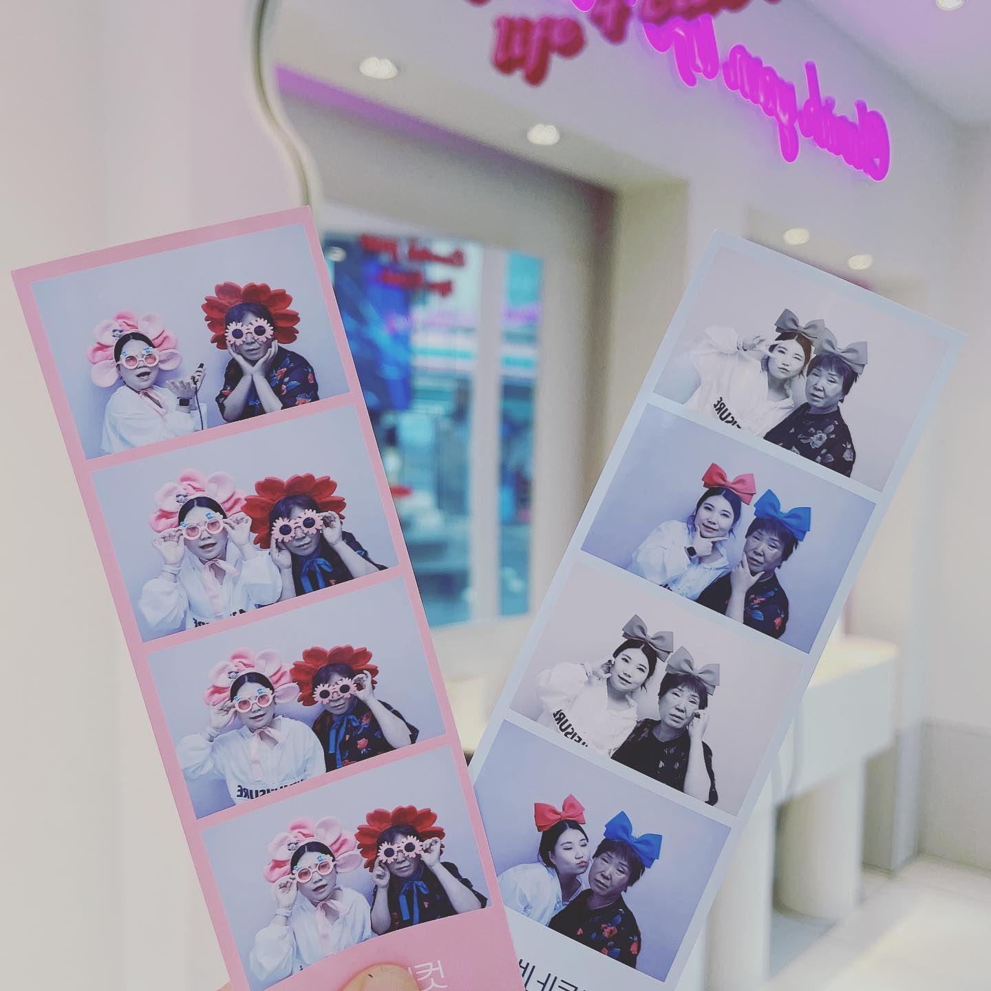 어버이날&엄니탄신일💕
사랑합니다❤️

#안성 #엄마생신케이크 #엄마랑데이트❤️ #사진찰칵📸