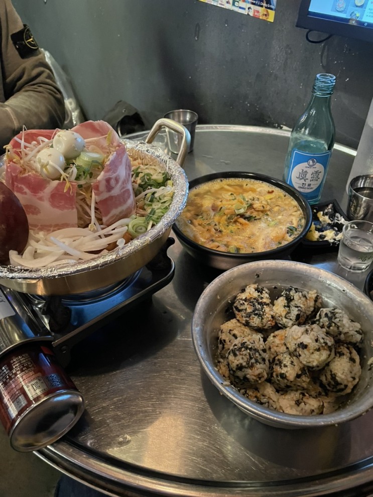 [서울 맛집/좋아해닭발] 홍대 닭발과 주먹밥 야무진 조합의 홍대 포차 추천