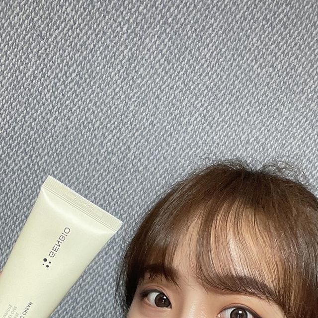 💖씅아💖다이어트쉐이크 차전자피 선케어 선크림 붓기차 on Instagram: "[젠바이오 코스메틱스] 젠바이오 수딩 크림💦 아기도 사용하는 순한 크림 추천!! ✔️가렵고 민감한 피부에 이