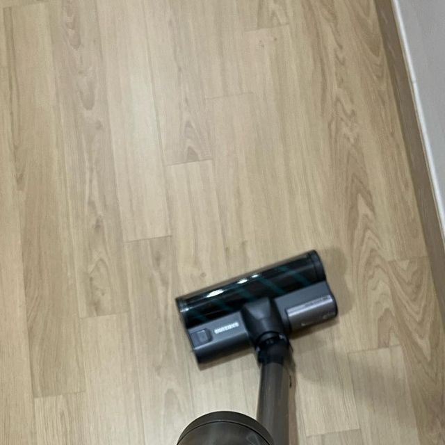- on Instagram: "내 손목 지켜🥲🥲 시도 때도 없이 손에 물 묻혀야하는 애둘맘은 땀차고 방수 안되는 아대는 하지도 못해서 하루 ..아니 반나절 좀 차다가 서랍 속에 방치해버리는데 요건 좀