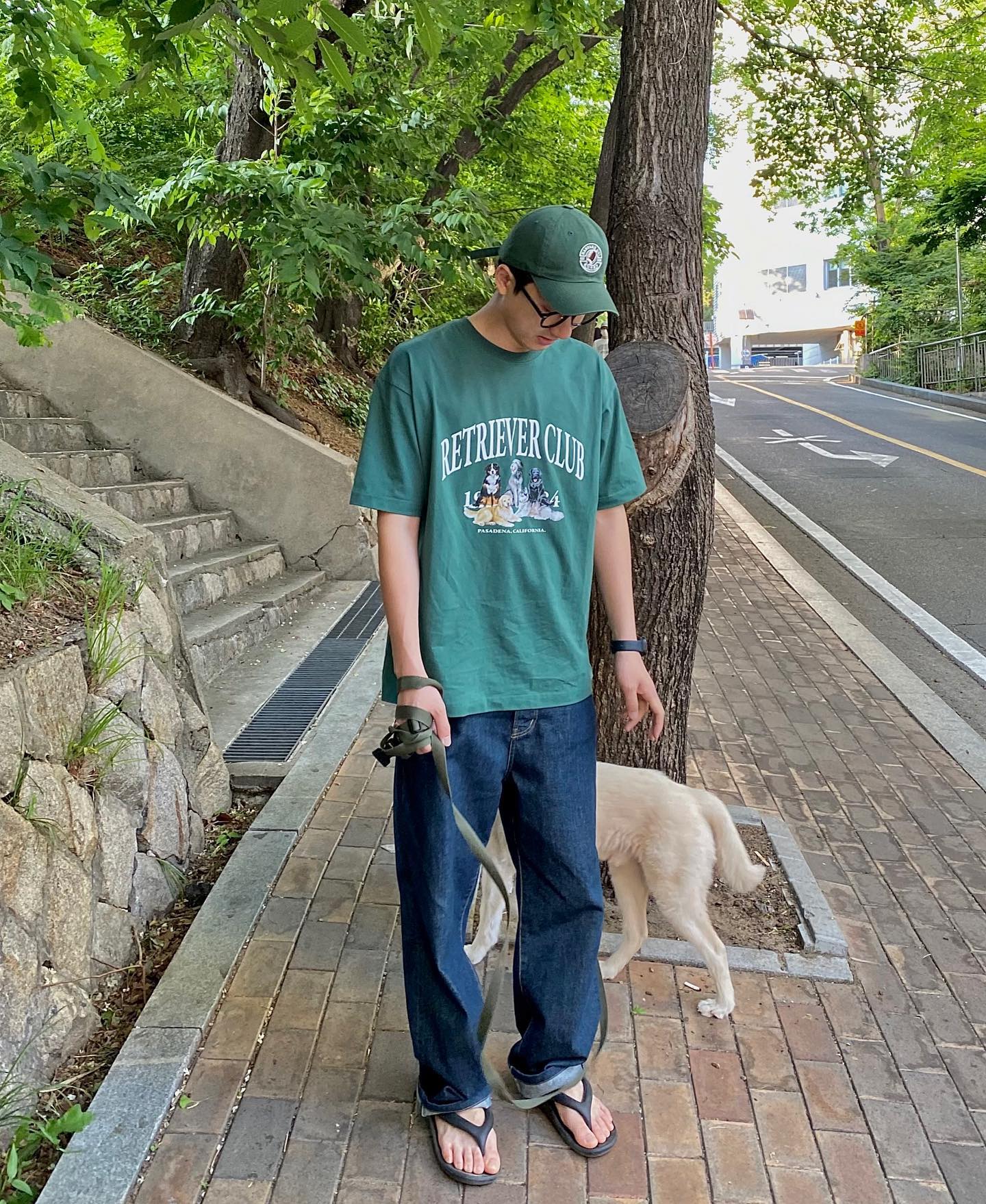 #협찬

순구야 사진찍자~🐶
리트리버클럽입고 순구랑 사진찍기📸

#리트리버클럽 #GIFT #retrieverclub #리트리버티셔츠 #반려견 #보라매공원 #반려견그램 #데일리룩 #주말 #반려견일상 #산책 #daily #dailylook #dailyfashion #ootd #dogstagram
retriever_official