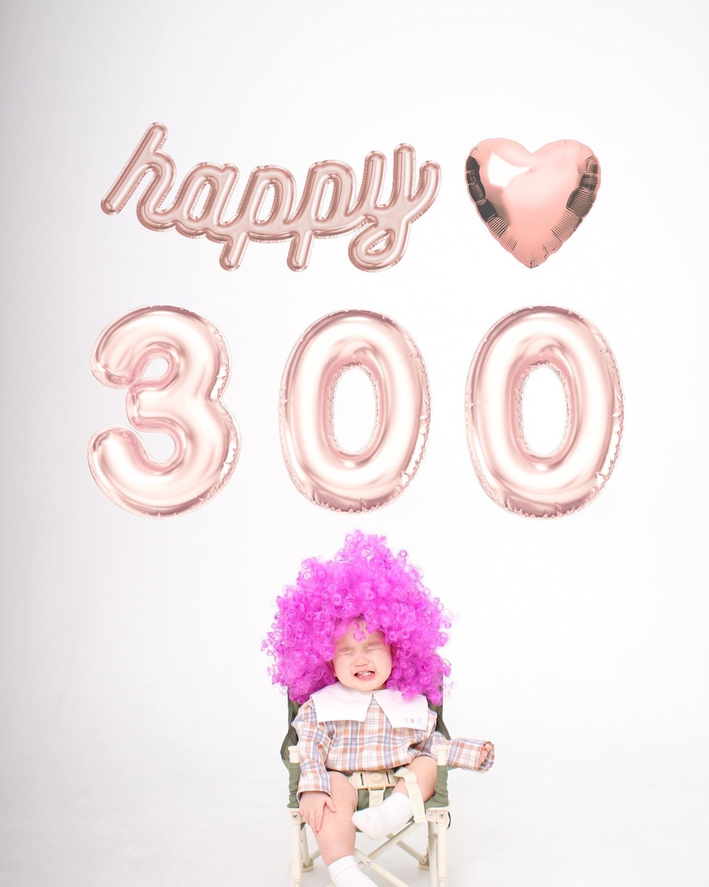 우리애플이 300일 축하행😍
#우리애기 #우리애플이 #300일 #기념사진 #실컷흑백스튜디오 #안산셀프스튜디오