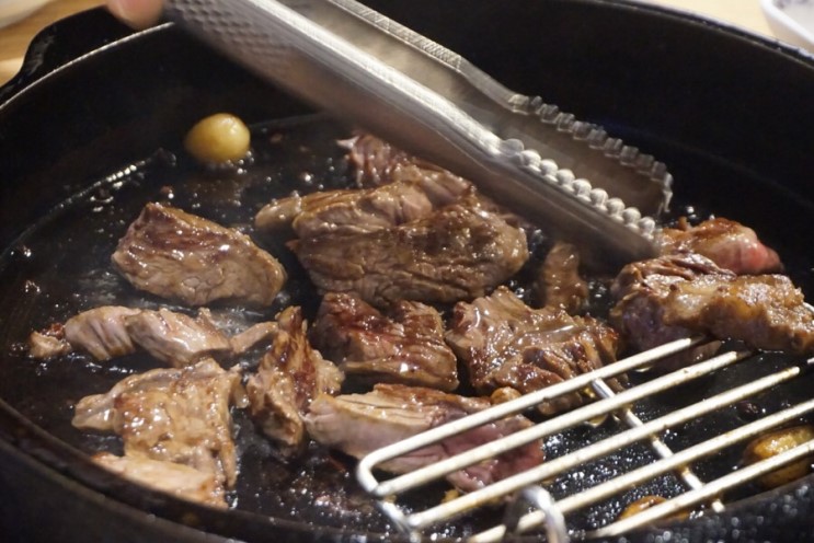 사당 저렴한 소고기 맛집 웃찾소 배불리먹었따요