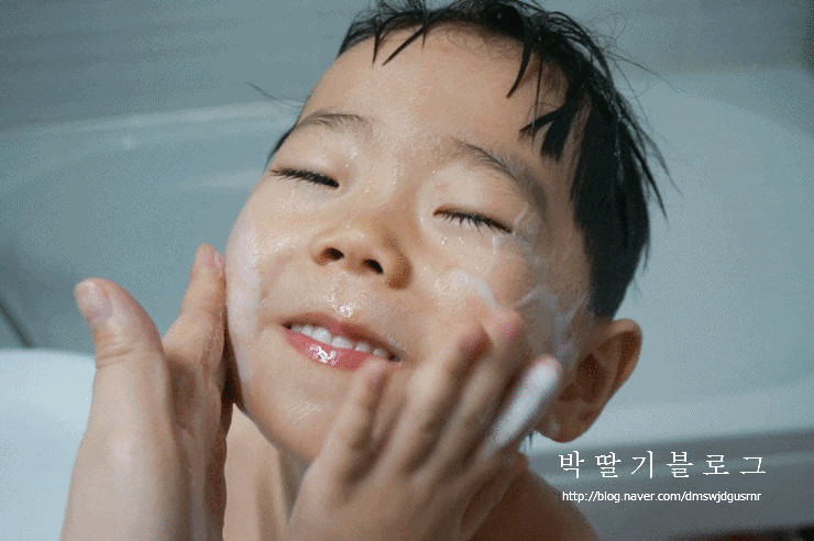 밀크바오밥 베이비&키즈 :: 티어프리라서 행복한 목욕시간~