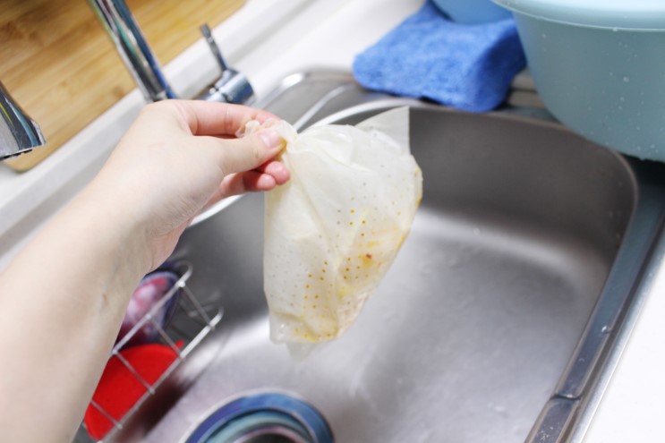 싱크대거름망 바로톡으로 음식물쓰레기 손쉽게!