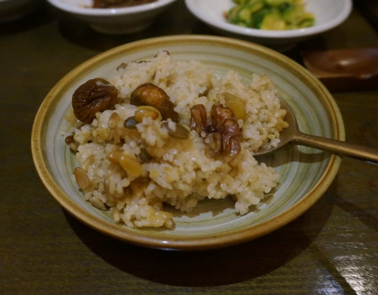 [사당역 맛집] 둥구나무 : 소중한 사람과의 중요한 식사자리에 건강하고 푸짐한 약선 한정식 맛집, 둥구나무 추천!