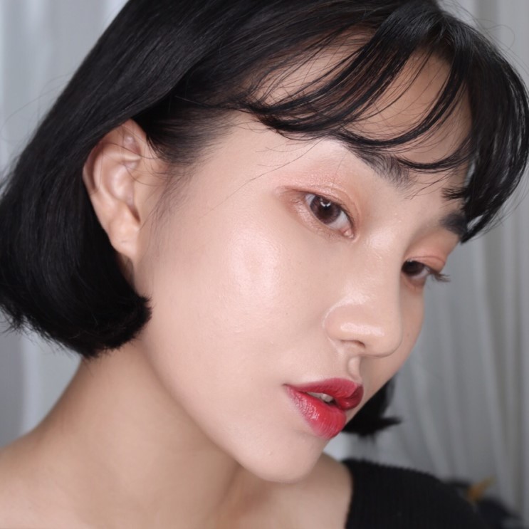 디어달리아 오로라쉬머메이크업 고급스러움 뿜뿜!