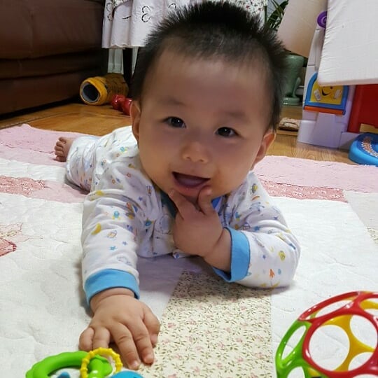 #앨범정리 #포즈 잡는 선우
#사진찍을줄아네 ㅎㅎ
#브이라인 #수서맘 #수서동 #아들맘 #아들스타그램 #남매맘 #육아 #육아맘 #육아스타그램 #육아소통 #소통해요 #소통 #일상 #일상소통 #일상스타그램 #맞팔 #선팔 #선팔맞팔 #선팔하면맞팔