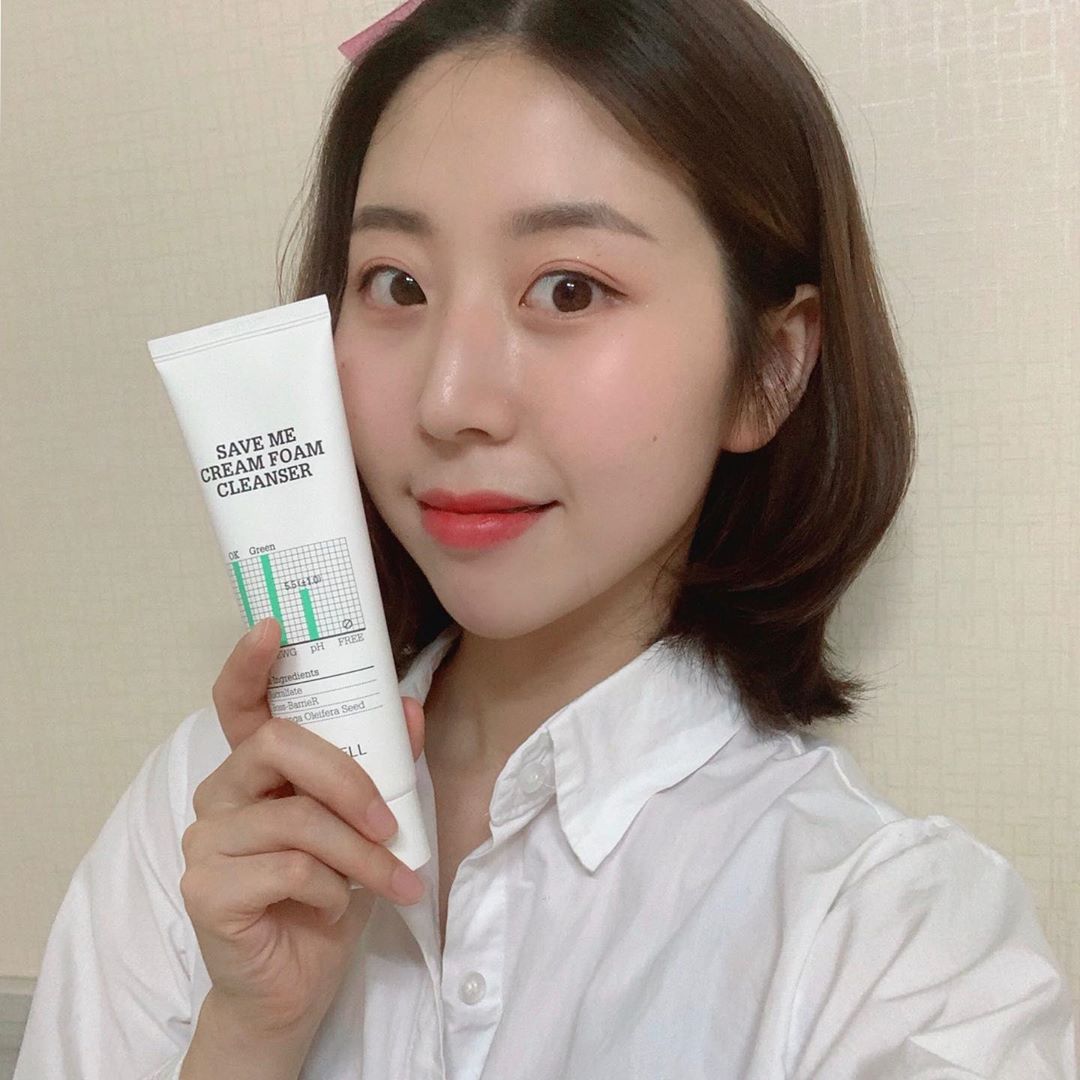 근화 on Instagram: “1주일 간 사용해봤는데 미세먼지 때문에 올라온 트러블이 말끔하게 없어졌다 !! 클렌징 한방으로 트러블 없애기 ~~~~~ 😊 . . . #로하셀 #로하셀세이브미 #로하셀세이브미클렌저 #로하셀세이브미폼클렌저 #로하셀클렌저 #로하셀클렌징 #모링가…”