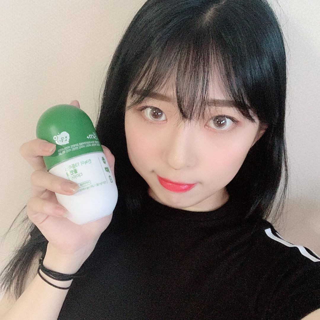 Lily🌷 on Instagram: “요놈 덕분인지 화장실을 잘간당😆모두 지알엔 하세요💕 다이어트 순항중☺️ . . . . #grn #지알엔 #다이어트 #grn다이어트 #신제품 #진녹이 #grn진녹이 #깻잎추출물 #깻잎다이어트 #올인원다이어트 #독점소재 #지알엔진녹이 #다이어트…”