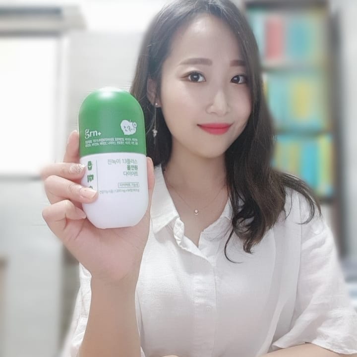 설이 on Instagram: “- ✔체지방 감소에 도움을 주는 깻잎추출물과 가르시니아가 동시에 ✔안전한 식물성 소재로 체지방감소에 도움을 주는 깻잎추출물 기능성원료 특허 ✔원활한 배변활동을 위한 알로에 전잎 ✔균형잡힌 영양을 위한 비타민B군과 비타민 미네랄과 항산화 성분까지…”