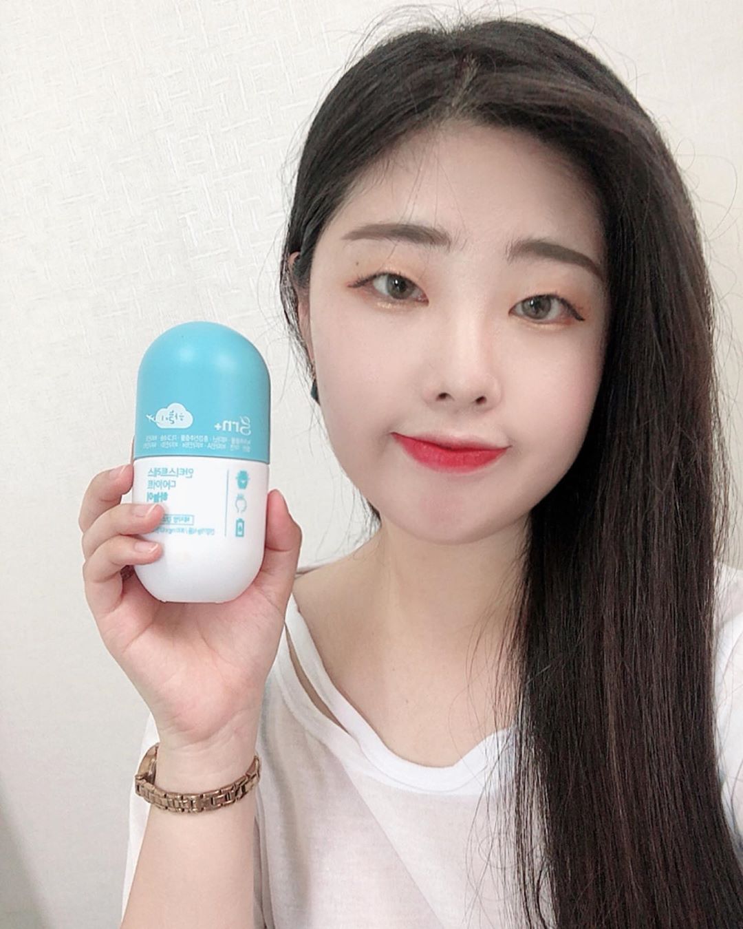 ❤️🧡💛💚💙💜🖤 on Instagram: “#하늘이 요즘 다이어트도 하고 스트레스도 많이 받았는데 하늘이로 해결!!🙈 ㆍ 운동은 간단하게 공원걷기만 하고 먹는 양만 줄였는데도 몸이 너무 가벼워요🥰 ㆍ 잠자기 전 하루3알만 먹으면 되기때문에 간편하고 좋아요👍  #grn #지알엔 #grn다이어트…”