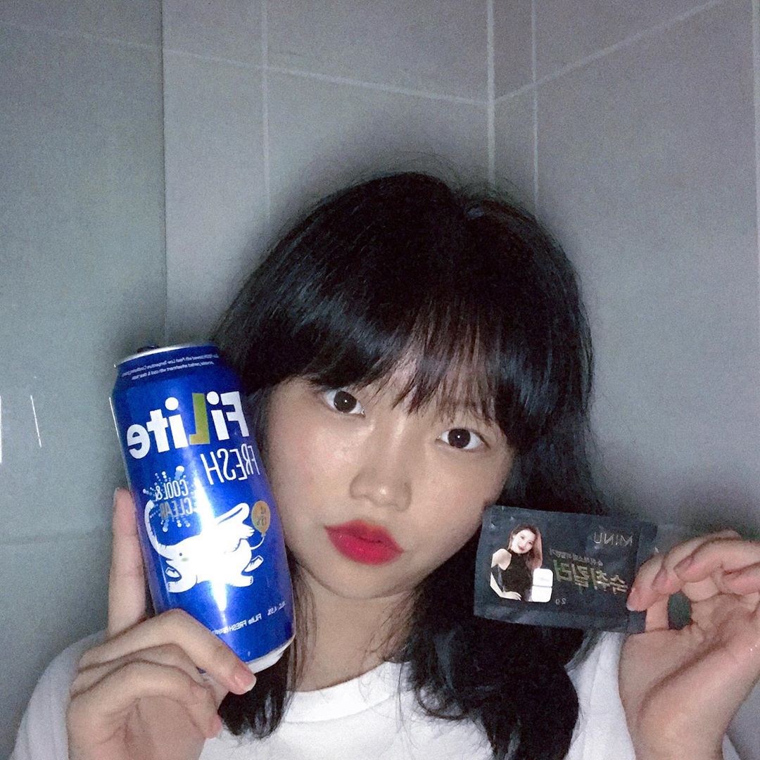 채원ᴄʜᴀᴇᴡᴏɴ on Instagram: “다음날 아침에도 상쾌하게 깰 수 있는 비결 ♥ 
#MINU #미누 #미누숙취킬러 #MINU숙취킬러 #숙취킬러 #숙취 #숙취해소 #숙취해소제 #술스타그램 #회식 #직장인스타그램 #술자리 #술스타그램🍻 #숙취그램”