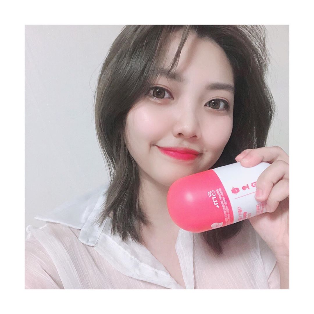 소정 on Instagram: “#GRN #지알엔다이어트 #grn다홍이천둥이 ⠀ GRN에서 요새 핫 🔥한 다홍이천둥이 ⠀ 천둥이는 프로바이오틱스와 알로에전잎을 베이스로 배변활동에 도움을 주고 다홍이는 CLA 와 여성에게 필요한 여러 비타민이 들어있어서 같이 먹으면 시너지효과 👍🏻…”