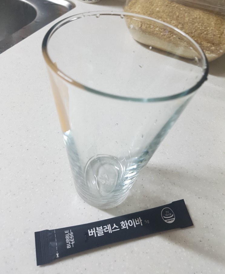 땀 삐질~ 흘리며 힘만 주고 계시나요?/ 차전자피 식이섬유 버블레스 화이바로 쾌변하세요 2초면 응아 끝~