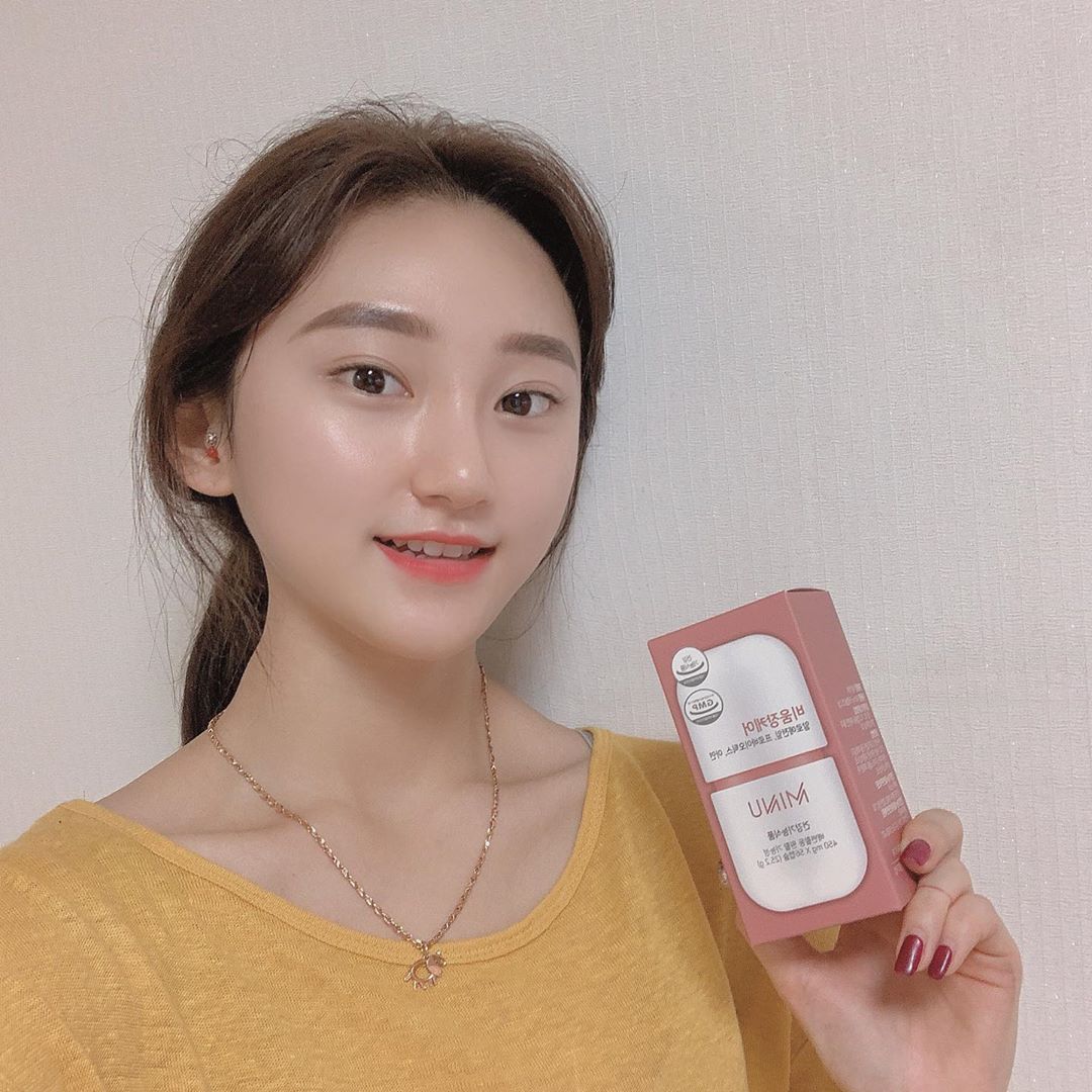 영경 on Instagram: “장이튼튼해진기분🥰
성분이너무좋아서그른가~!~! #MINU #미누 #미누비움장케어 #미누비움장 #비움장케어 #유산균 #다이어트 #프로바이오틱스 #변비 #쾌변 #변비직빵 #특허성분 #변비탈출 #알로에전잎 #똥배 #장건강 #숙변제거”