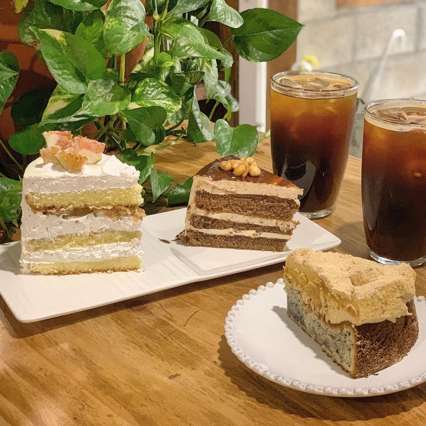 1인 1케이크쯤은 먹어줘야G😋
무화과치즈🍰 솔티피넛🥜 흑임자인절미🍯
#hideout #하이드아웃