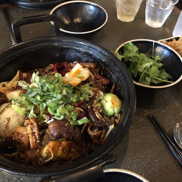 홍대 맛집) 마라샹궈 맛집_후통