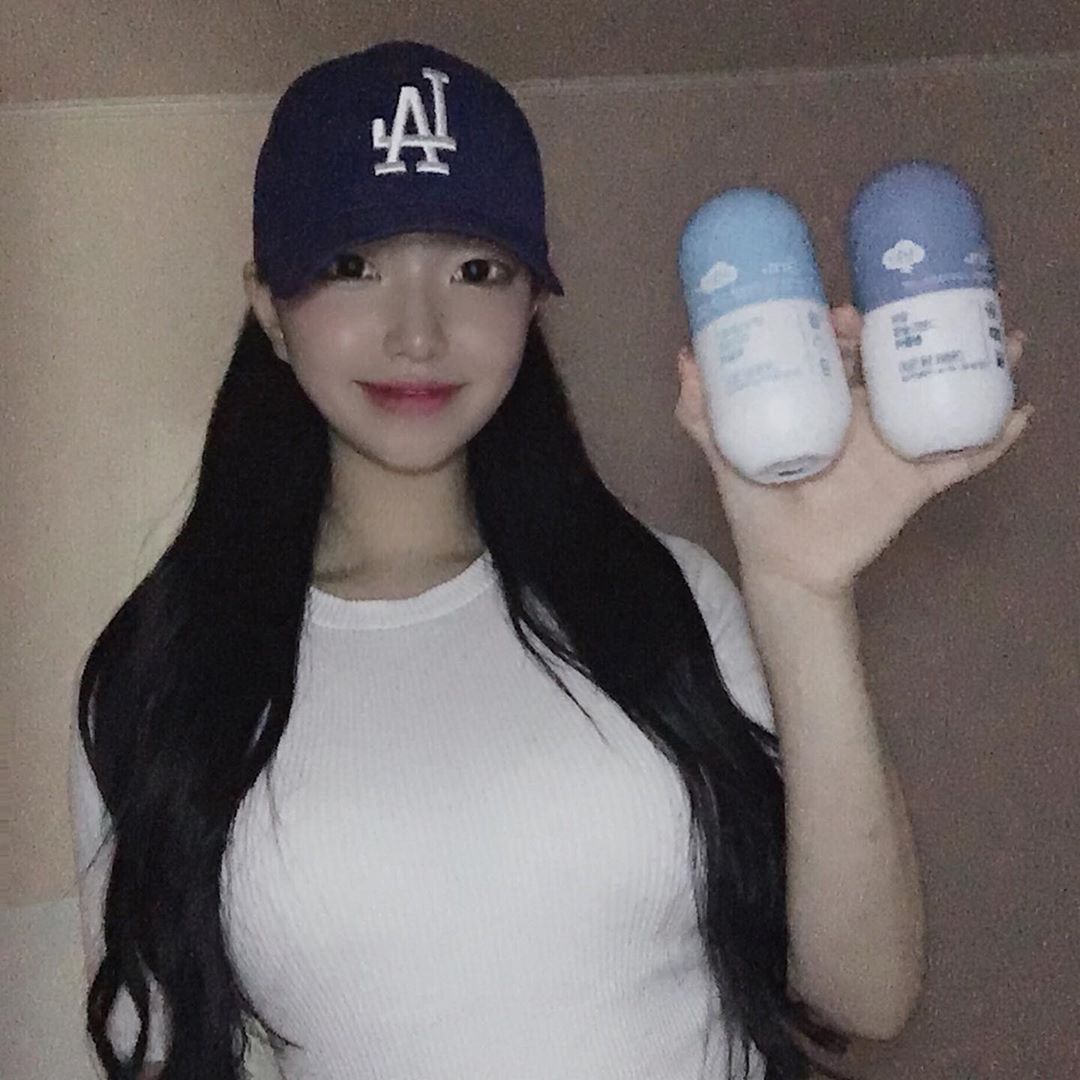 ɪɴ.ʜ⭐ on Instagram: “항상 믿고 보내줘서 고마운 GRN에서 하늘이 하구 천둥이를 보내줬다♥♥ 하늘이는💙 스트레스로 인한 피로에 도움주는 홍경천추출물하고 체지방 감소에 도움주는 녹차카테킨이 들어있는 다재다능한 아이여서 제일 손이 많이 갔다💙하늘이는 효과가 좋아다먹어서…”