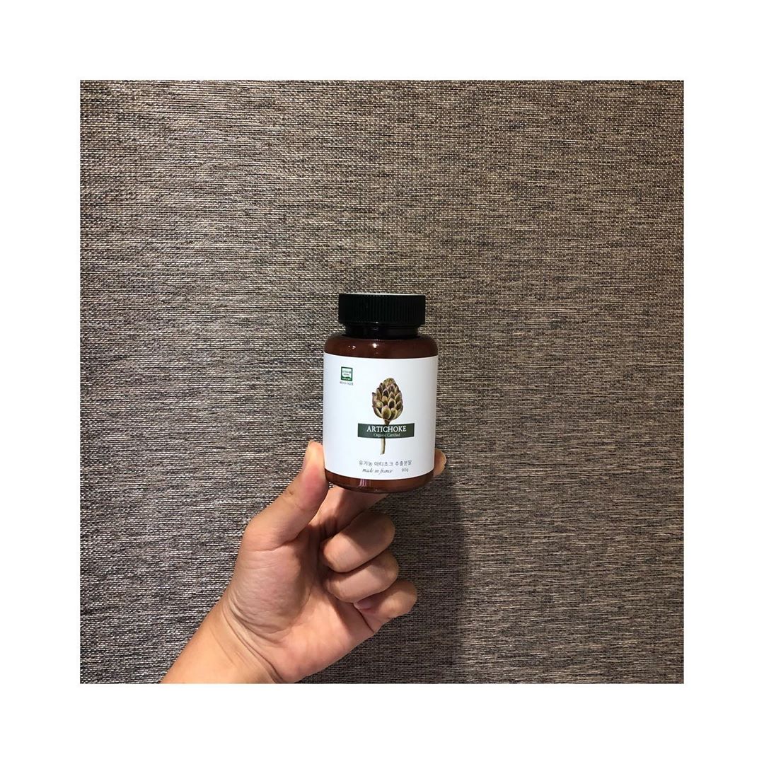 sᴜᴊɪɴ 👑 on Instagram: “요즘 티백대신 하루에 한스푼씩 차가운 물이랑 같이해서 아티초크 분말 먹고있는데 거부감없는 맛과 향에 보리차맛 비슷한거 같기도하고 !!!! 아티초크가 양배추의 200% 이상의 식이섬유를 가지고있는 귀족채소라고 하니 믿고먹🙏🏻…”