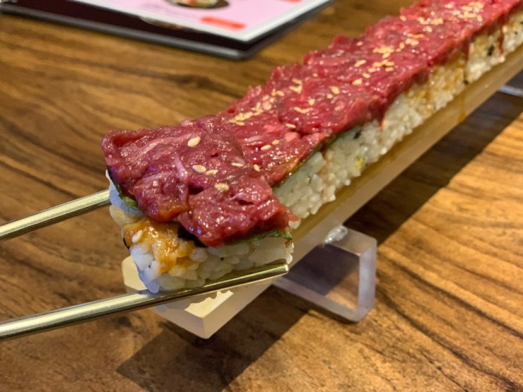 :: 명동 맛집 추천 :: "고요남" 55cm 한우육회초밥 드디어 먹어 봤어요!