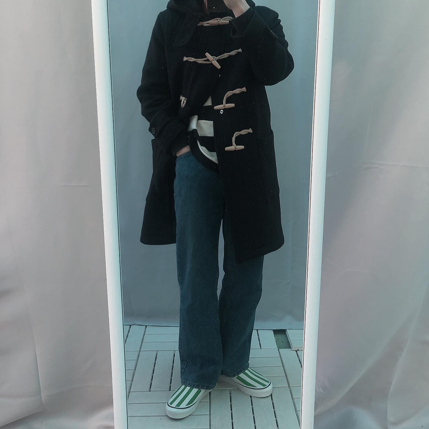 오늘의 룩 !! 🧢#데일리룩#룩북#일상#ootd#아메카지#더플코트#반스#슬립온