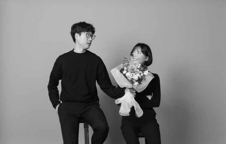 연남동/홍대 셀프 흑백사진관 커플촬영(사진대방출♥) '스윗메모랜덤' 스튜디오