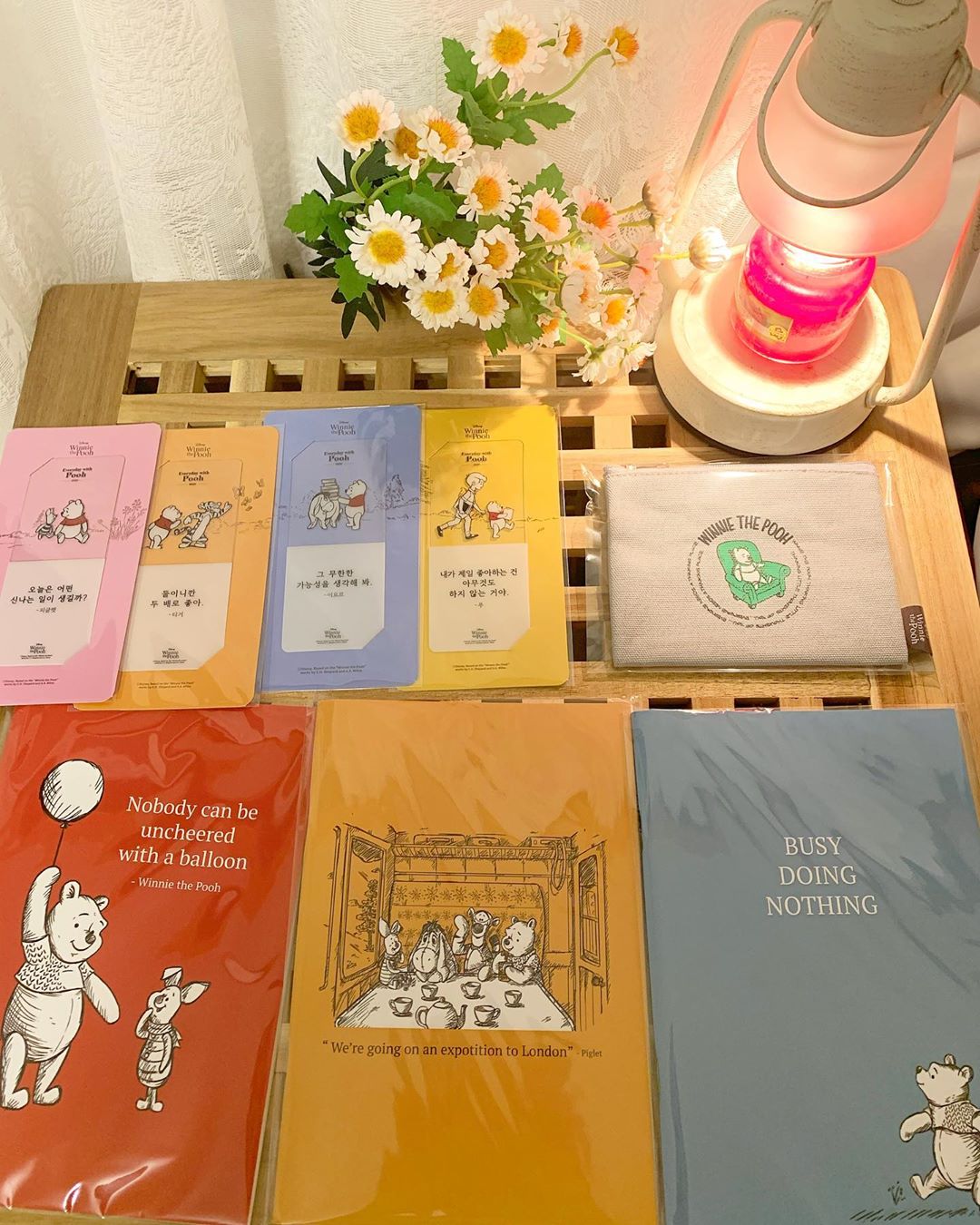 창모니 on Instagram: “⠀ #2020에브리데이푸#에브리데이푸#EverydayPooh ⠀ 푸🐻 티거🐯 피글렛🐷 이요르🐴 귀요미 곰돌이 푸 굿즈들🥰 ⠀ 디즈니 친구들은 언제나 환영이야😍 ⠀ 🌟에브리데이푸 홈페이지🌟 http://www.everydaypooh.com/ ⠀ 💫…”