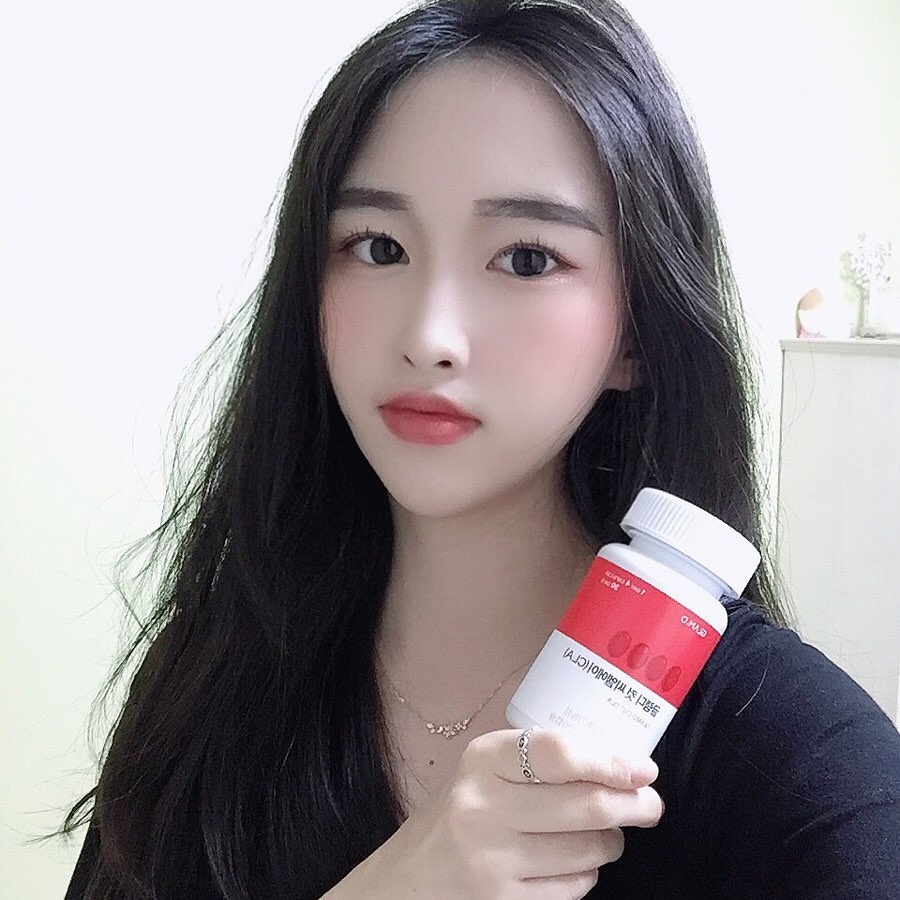 다연콩(19)✈️💅🏻🎂🏂🧘🏻‍♀️ on Instagram: “💗새롭게 업그레이드 된 글램디 컷 CLA💗 . 코로나19로 집콕중 확찐자가 되어가는 우리,, 글램디로 함께 극복해보아요😝 다이어트중인…”